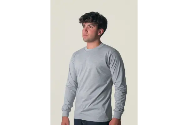 0 Yaka Uzun Kol T-Shirt