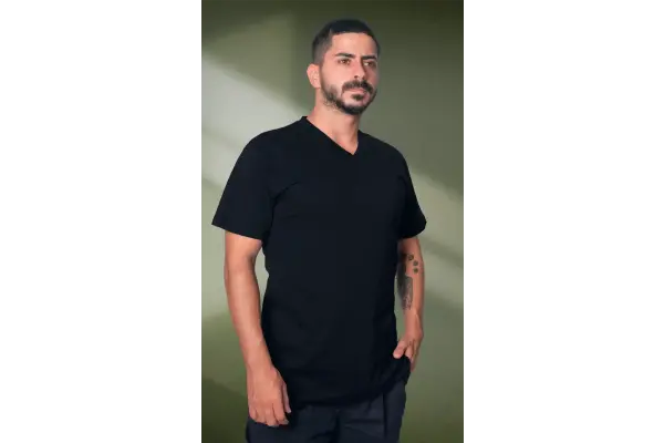 V Yaka Süprem T-shirt